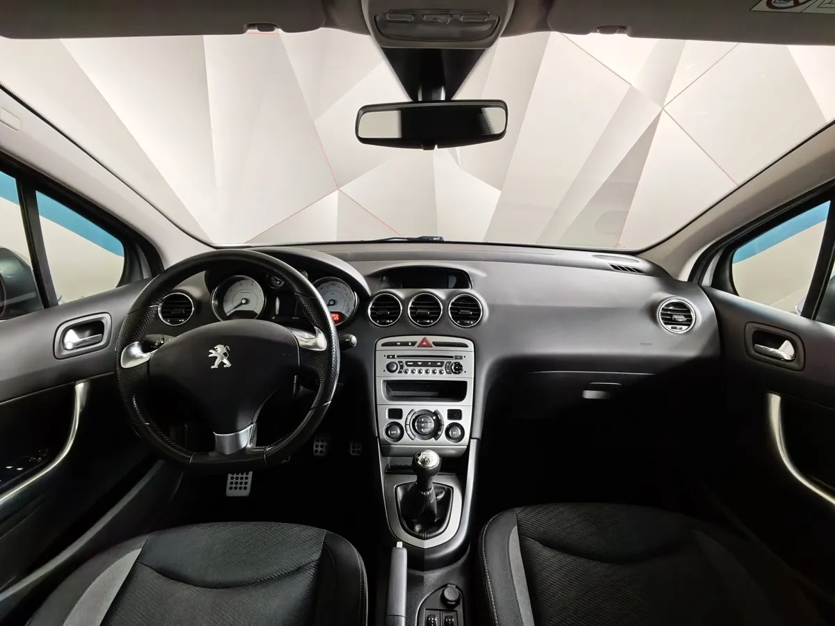 Peugeot 408 1.6 MT (115 л.с.) Active Серебристый в АВИЛОН. Слайд №12