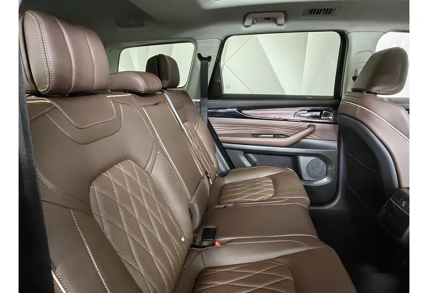 EXEED VX 2.0 AMT AWD (249 л.с.) President Limited Edition Зеленый в АВИЛОН. Слайд №15