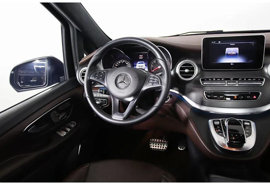 АВИЛОН - Mercedes-Benz V-Класс V 250 d AT L2 4x4 (190 л.с.) Exclusive Черный - slide 11