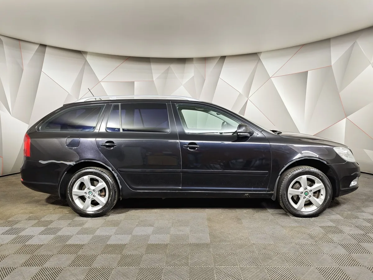 Skoda Octavia 1.8 TSI DSG (152 л.с.) Черный в АВИЛОН. Слайд №6