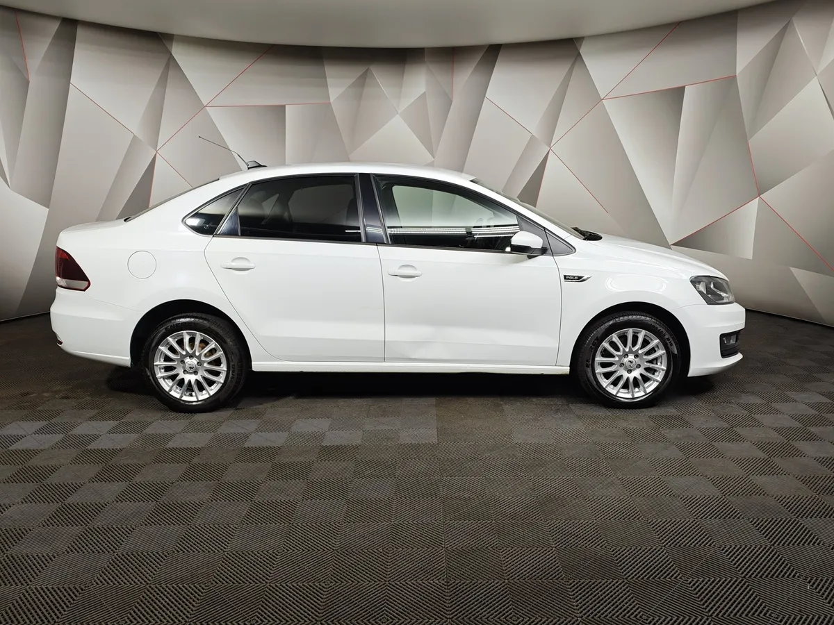 Volkswagen Polo 1.6 Tiptronic (105 л.с.) Comfortline Белый в АВИЛОН. Слайд №6