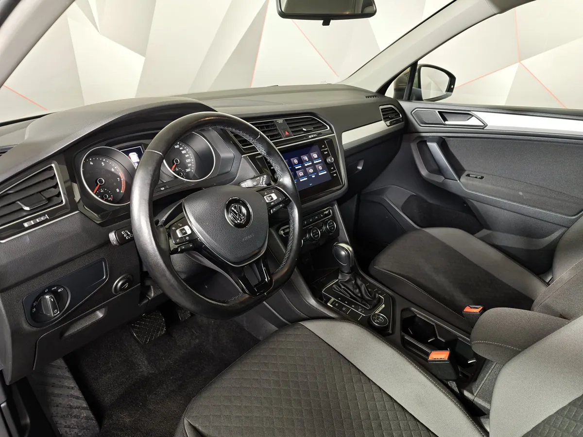 Volkswagen Tiguan 1.4 TSI 4Motion DSG (150 л.с.) OFFROAD Коричневый в АВИЛОН. Слайд №18