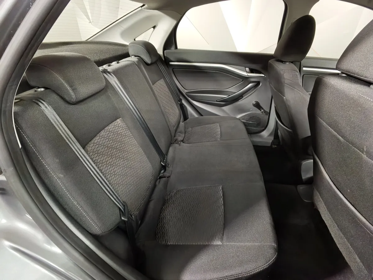 ВАЗ (Lada) Vesta 1.6 AMT (106 л.с.) Серый в АВИЛОН. Слайд №16