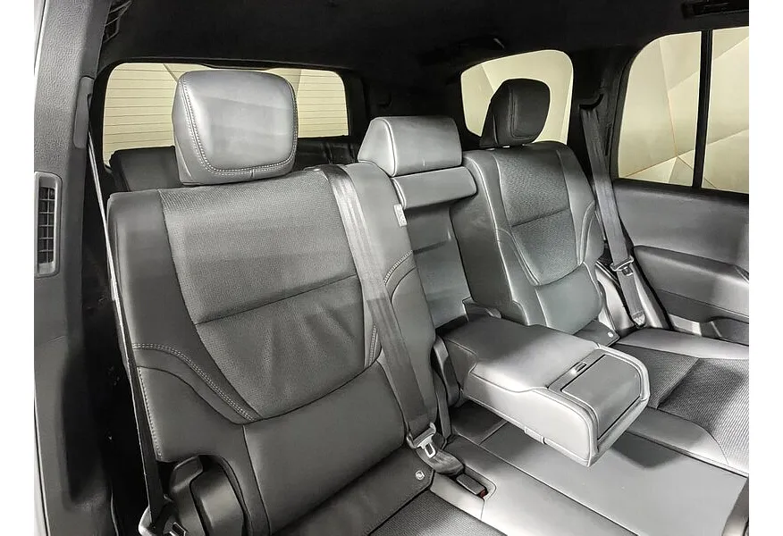 Toyota Land Cruiser 3.5 V6 AT 4WD (415 л.с.) Черный в АВИЛОН. Слайд №17