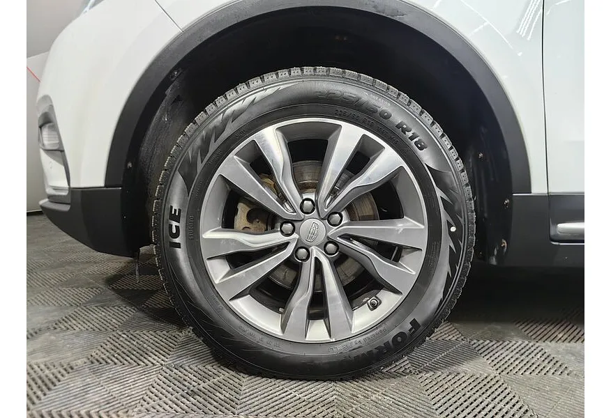 Geely Atlas 1.8 AT (184 л.с.) Luxe LED Белый в АВИЛОН. Слайд №9