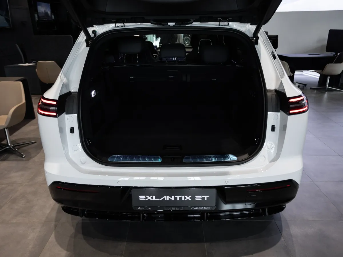 ESTEO Exlantix ET 1.5 AT 4WD (469 л.с.) Белый в АВИЛОН. Слайд №16