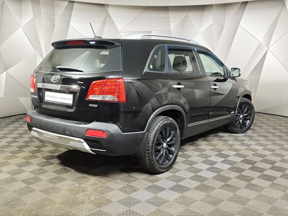 Kia Sorento 2.2 CRDi AT AWD (200 л.с.) Черный в АВИЛОН. Слайд №2