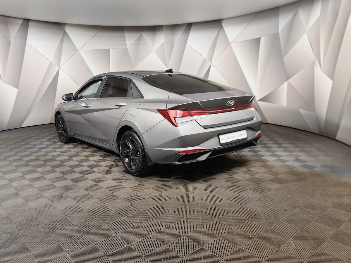 Hyundai Elantra 1.6 AT (128 л.с.) Comfort Серый в АВИЛОН. Слайд №4