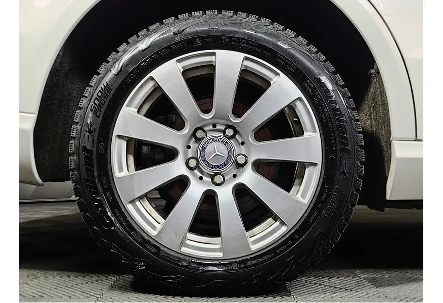 Mercedes-Benz E-Класс E 200 T BlueEfficiency 7G-Tronic Plus (184 л.с.) Белый в АВИЛОН. Слайд №9