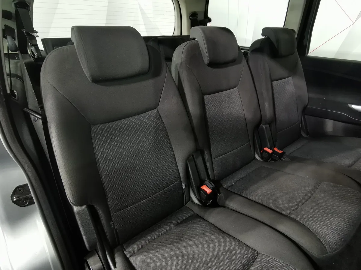 Ford Galaxy 2.0 MT (145 л.с.) Серый в АВИЛОН. Слайд №13