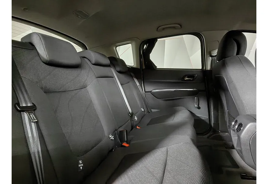 Peugeot 3008 1.6 e-HDi ETG (115 л.с.) Бежевый в АВИЛОН. Слайд №16