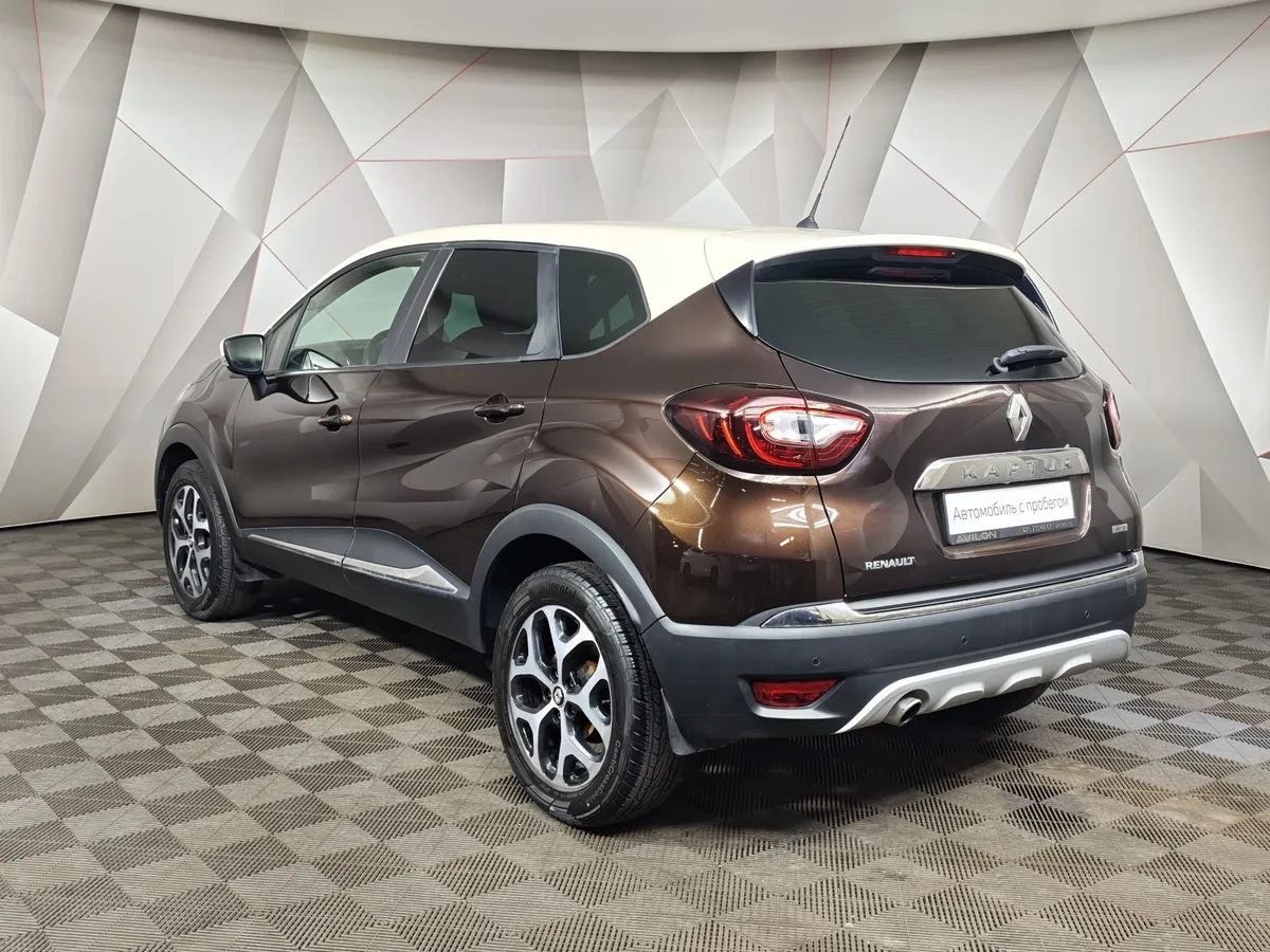 Renault Kaptur 2.0 AT AWD (143 л.с.) Комбинированный в АВИЛОН. Слайд №4