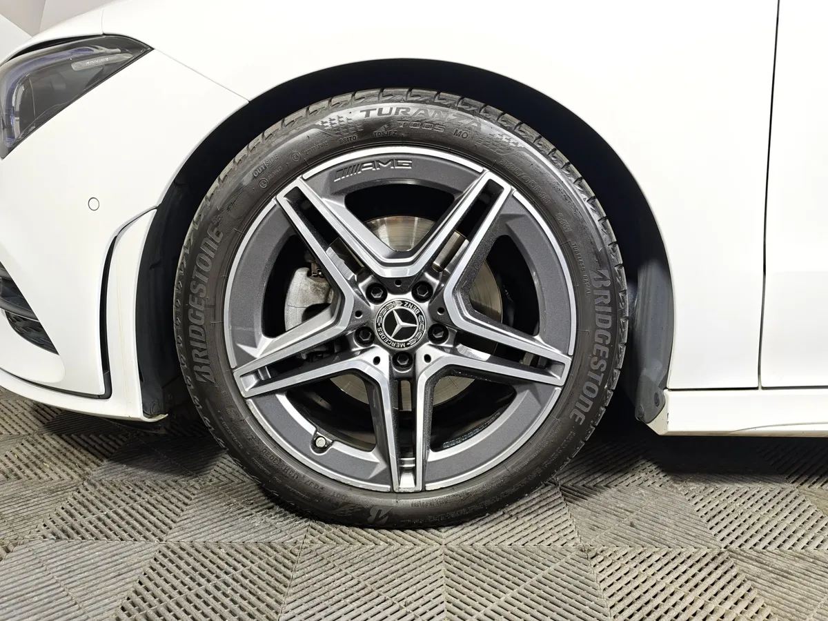Mercedes-Benz CLA 200 7G-DCT (150 л.с.) Sport Белый в АВИЛОН. Слайд №9