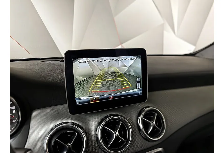 Mercedes-Benz GLA 200 7G-DCT (150 л.с.) Особая серия Синий в АВИЛОН. Слайд №21