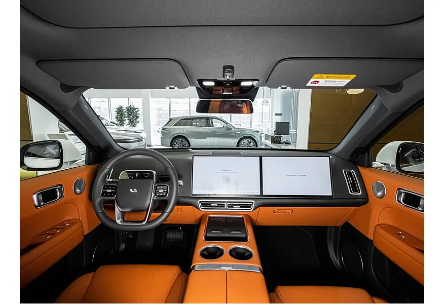 Li Auto L6 1.5 AT 4WD (150 л.с.) Pro Белый в АВИЛОН. Слайд №7