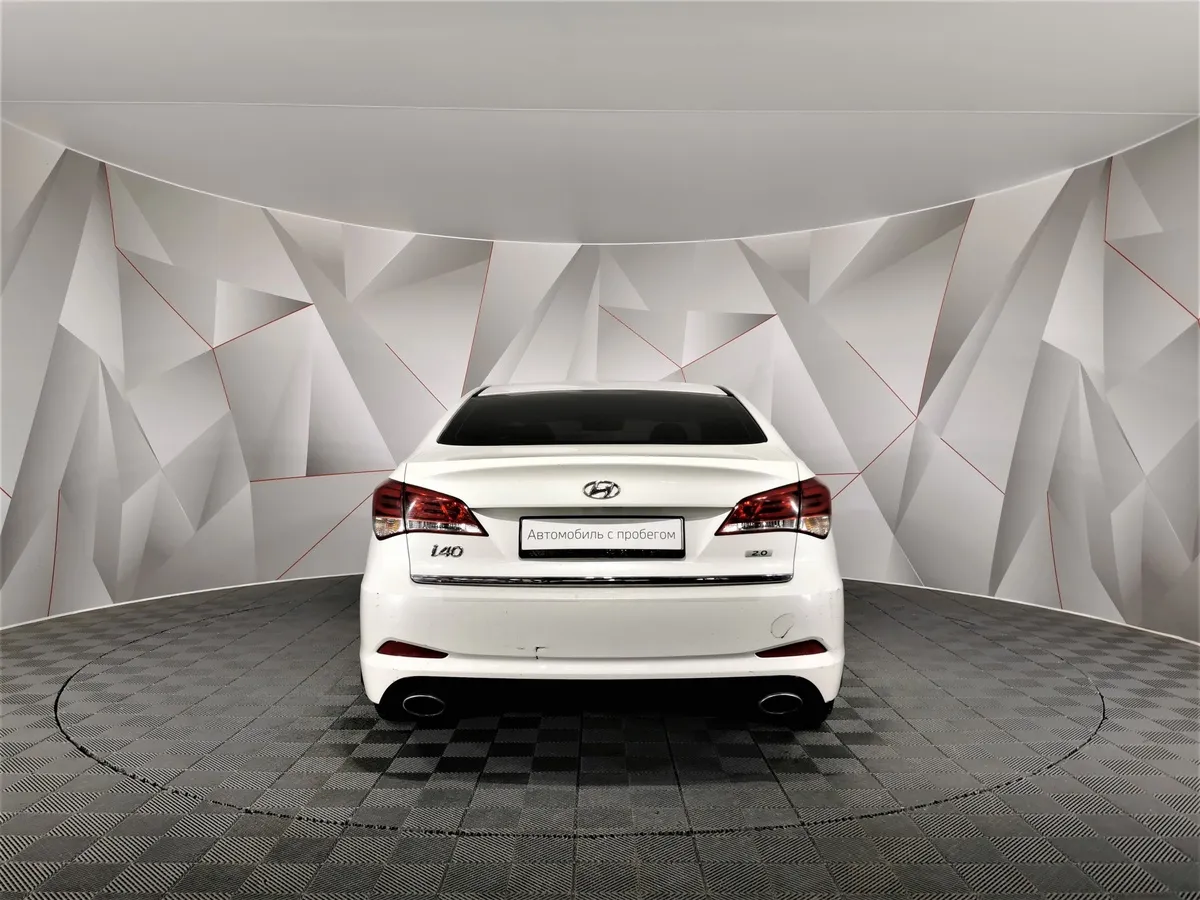 Hyundai i40 2.0 AT (150 л.с.) Comfort Белый в АВИЛОН. Слайд №8