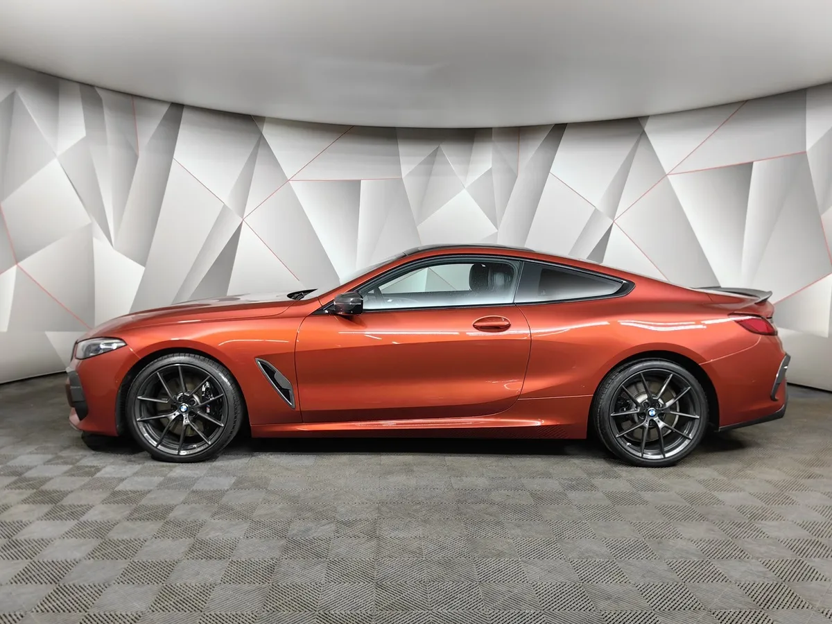 BMW 8 серия 840d Steptronic xDrive (320 л.с.) M Sport Pro Оранжевый в АВИЛОН. Слайд №5