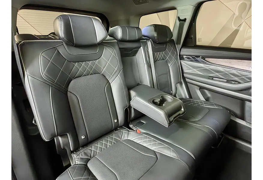 EXEED VX 2.0 AMT AWD (249 л.с.) President Серый в АВИЛОН. Слайд №14