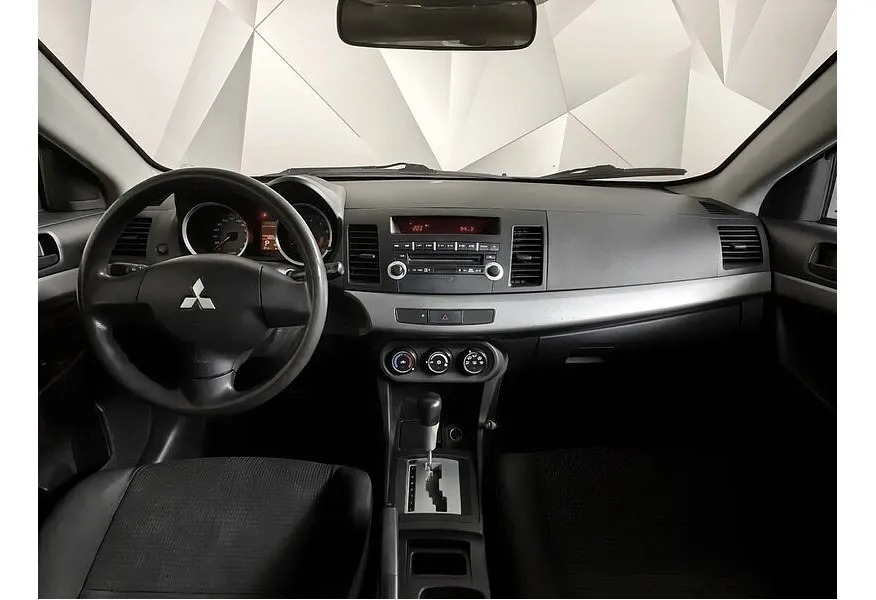 Mitsubishi Lancer 1.6 AT (117 л.с.) Зеленый в АВИЛОН. Слайд №12