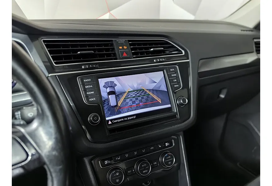 Volkswagen Tiguan 1.4 TSI 4Motion DSG (150 л.с.) Highline Белый в АВИЛОН. Слайд №19