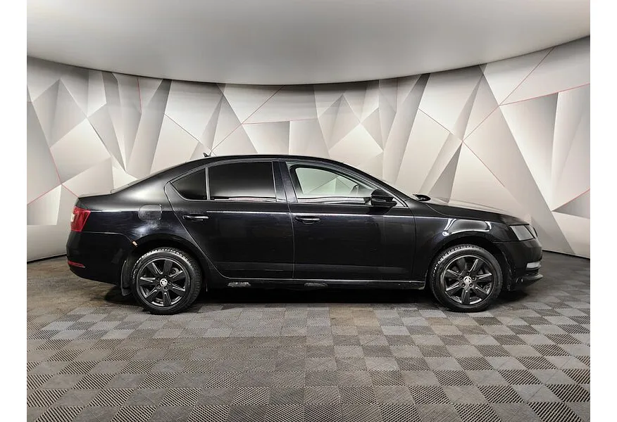 LIVE. Слайд №4