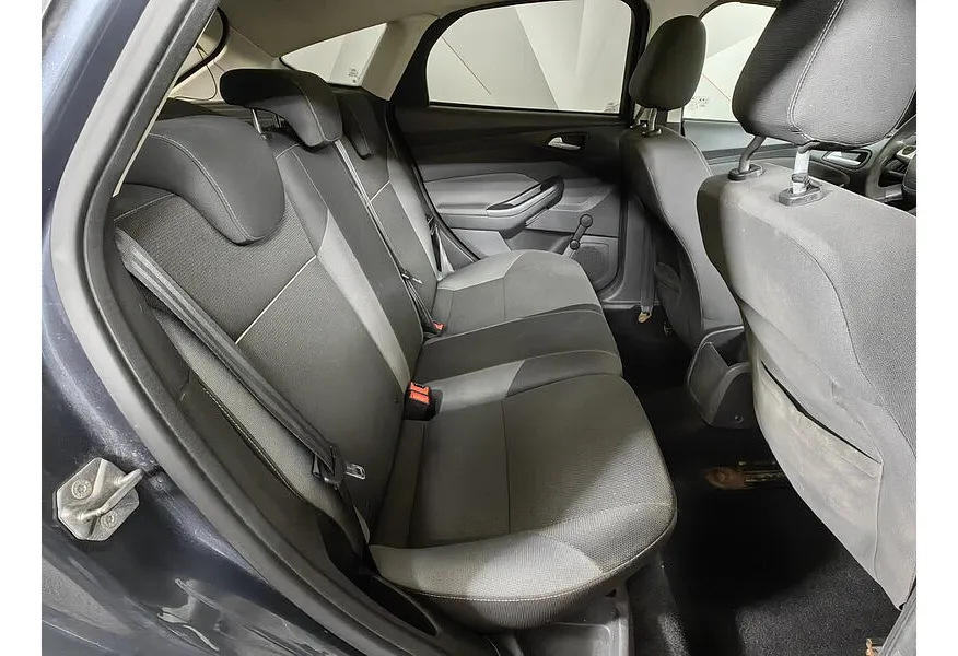 Ford Focus 1.6 MT (105 л.с.) Trend Серый в АВИЛОН. Слайд №14