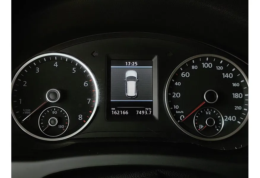 АВИЛОН - Volkswagen Tiguan 2.0 TSI 4Motion AT (200 л.с.) Sport & Style Белый - slide 16