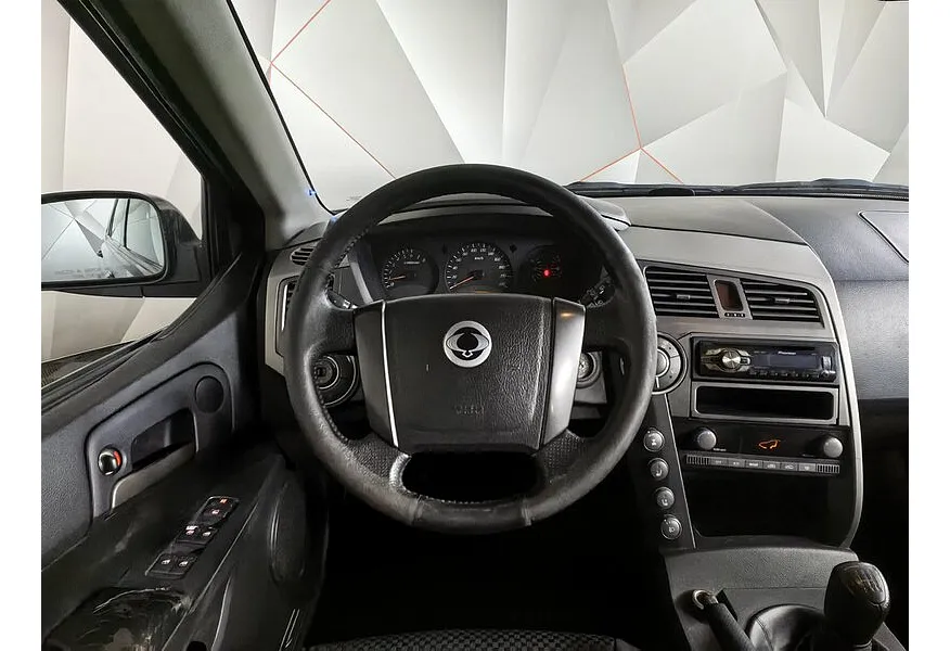 SsangYong Kyron 2.3 MT 4WD (150 л.с.) Серый в АВИЛОН. Слайд №11