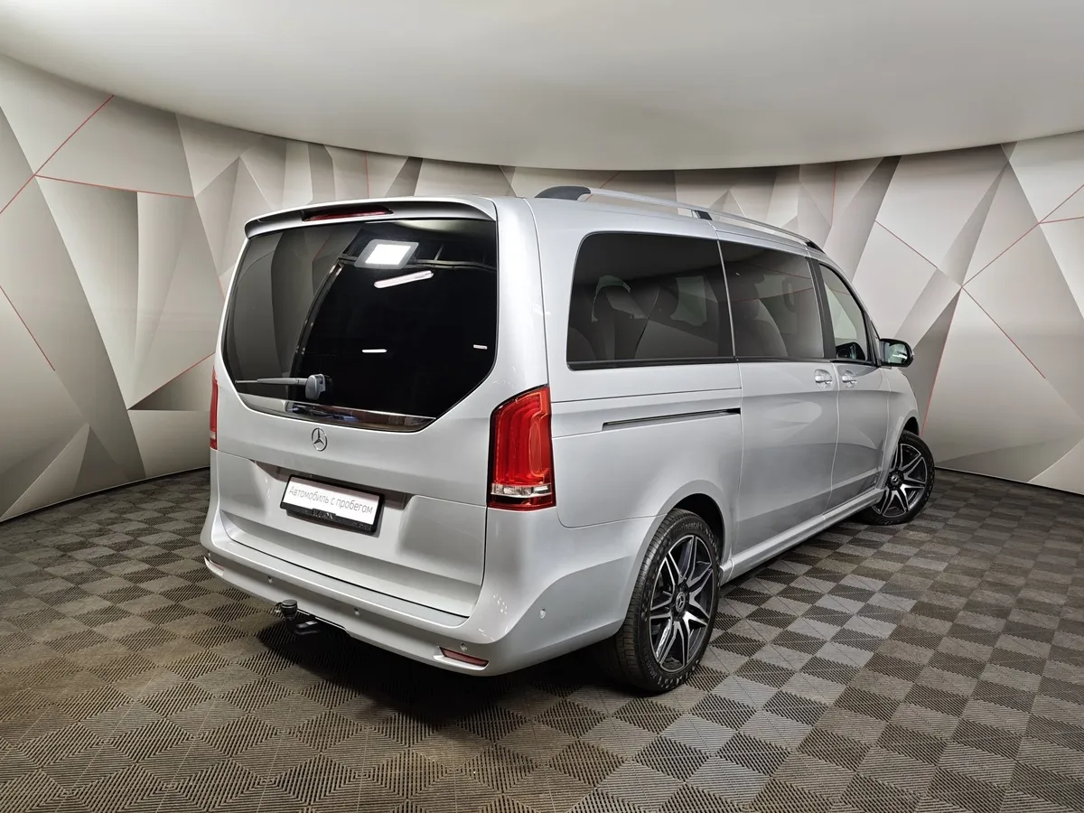 Mercedes-Benz V-Класс V 300 L2 4Matic 9G-Tronic (239 л.с.) Серый в АВИЛОН. Слайд №2