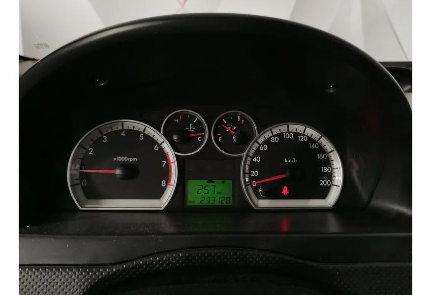 Chevrolet Aveo 1.4 AT (101 л.с.) Красный в АВИЛОН. Слайд №18