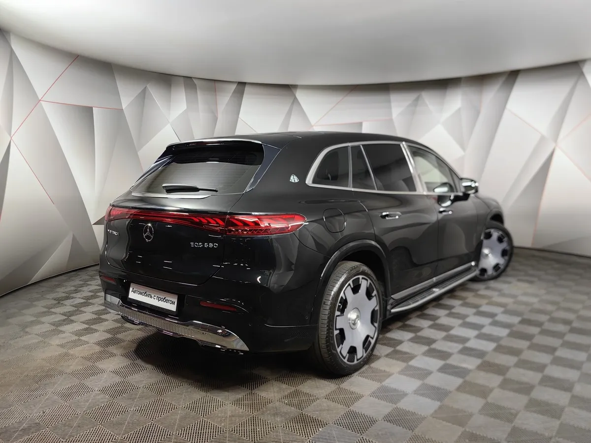 Mercedes-Benz Maybach EQS SUV 680 AT AWD (251 л.с.) Черный в АВИЛОН. Слайд №2