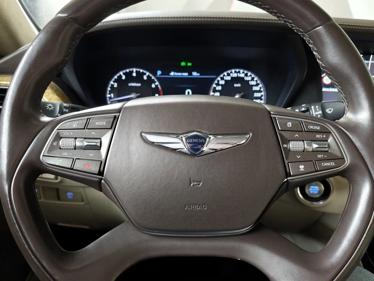 Genesis G90 5.0 L GDI AT AWD (413 л.с.) Черный в АВИЛОН. Слайд №22