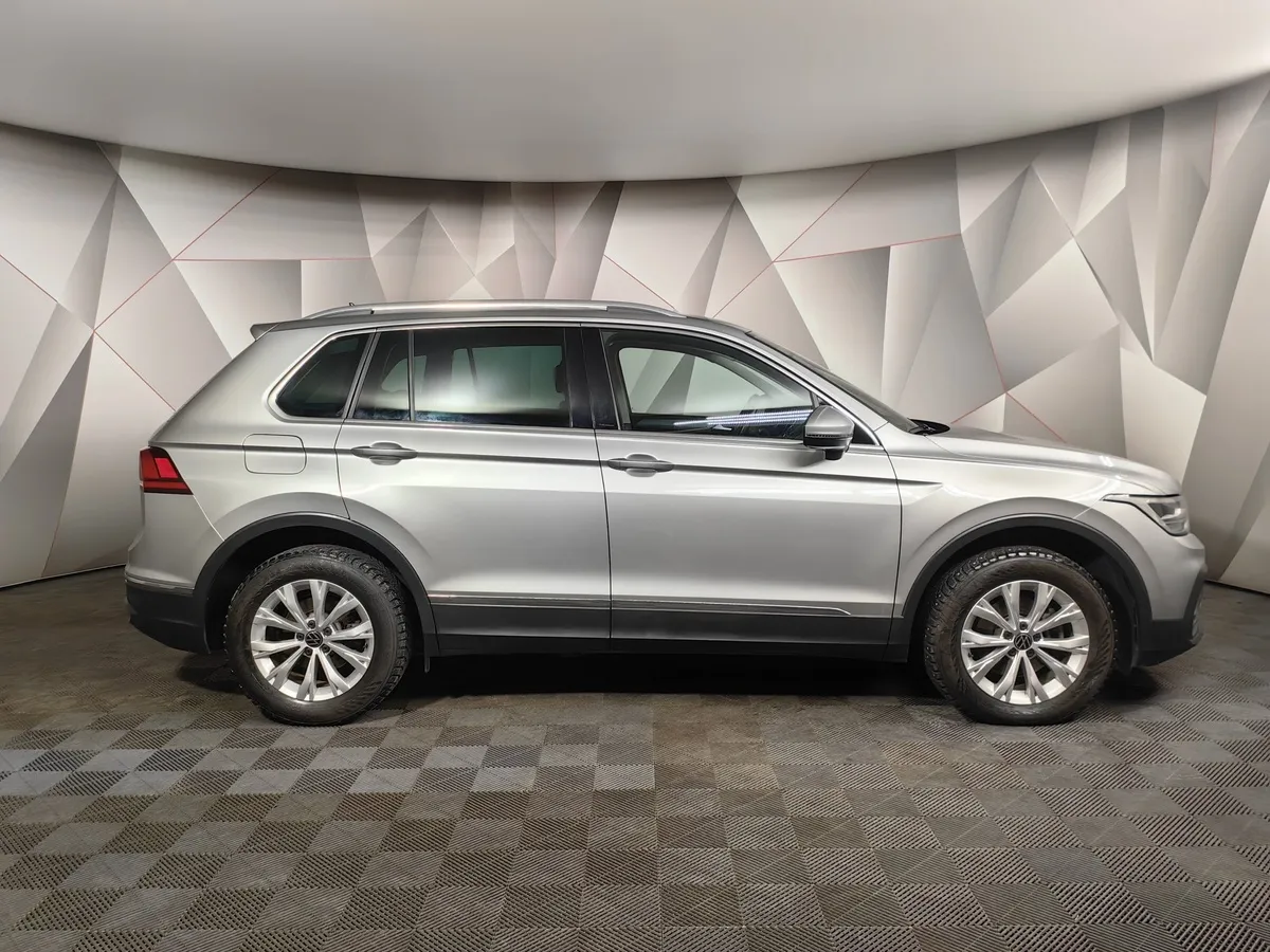 Volkswagen Tiguan 1.4 TSI AT (150 л.с.) Status Серый в АВИЛОН. Слайд №6