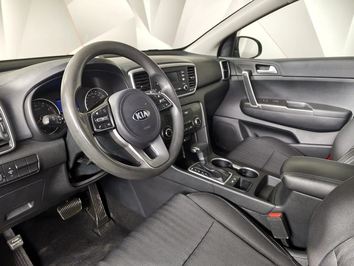Kia Sportage 2.0 AT (150 л.с.) Comfort Серый в АВИЛОН. Слайд №19