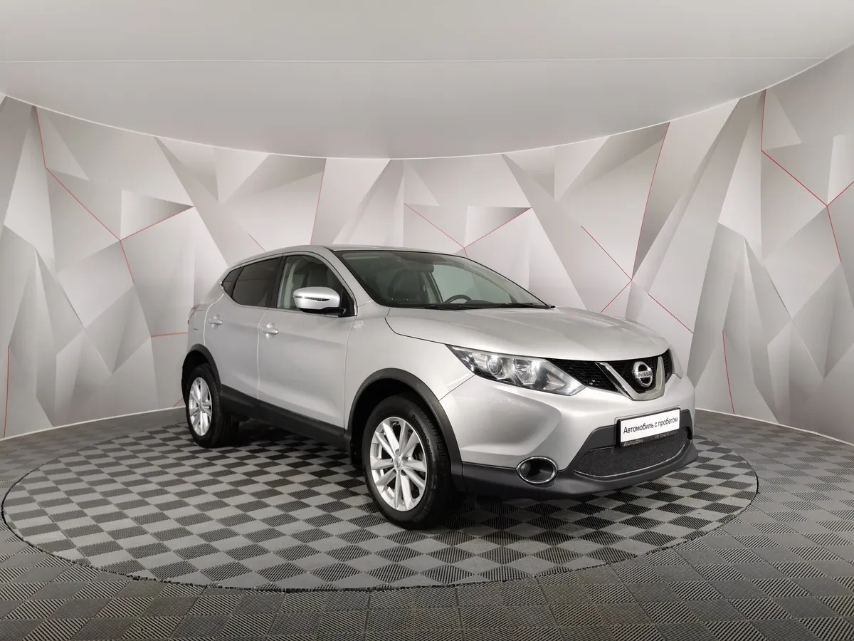 Nissan Qashqai 2.0 CVT (144 л.с.) Серебристый в АВИЛОН. Слайд №3