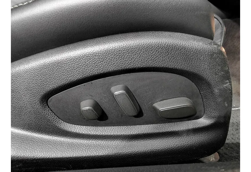 Cadillac ATS 2.0 AT RWD (276 л.с.) Standard Белый в АВИЛОН. Слайд №22 Cadillac ATS 2.0 AT RWD (276 л.с.) Standard Белый в АВИЛОН. Слайд №22