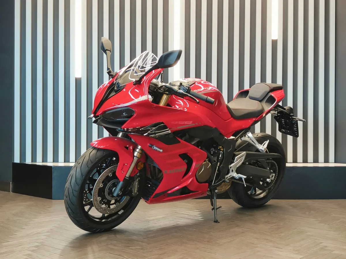 АВИЛОН - QJMOTOR SRK 800 RR 778 см³ (95 л.с.) 778 Красный - slide 10223270