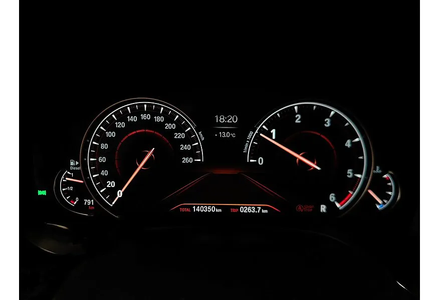 BMW 5 серия 520d Steptronic (190 л.с.) Серый в АВИЛОН. Слайд №13