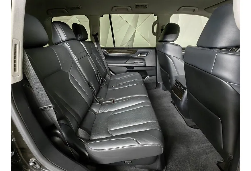 Lexus LX 450d AT (272 л.с.) Черный в АВИЛОН. Слайд №16