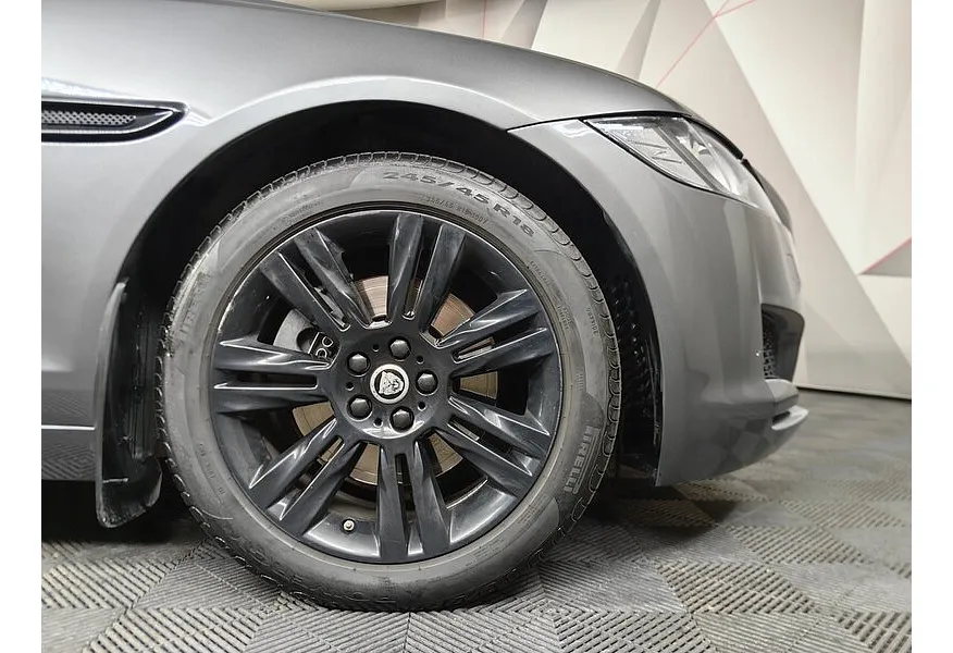 АВИЛОН - Jaguar XF 2.0 D AT (180 л.с.) Pure Серый - slide 17