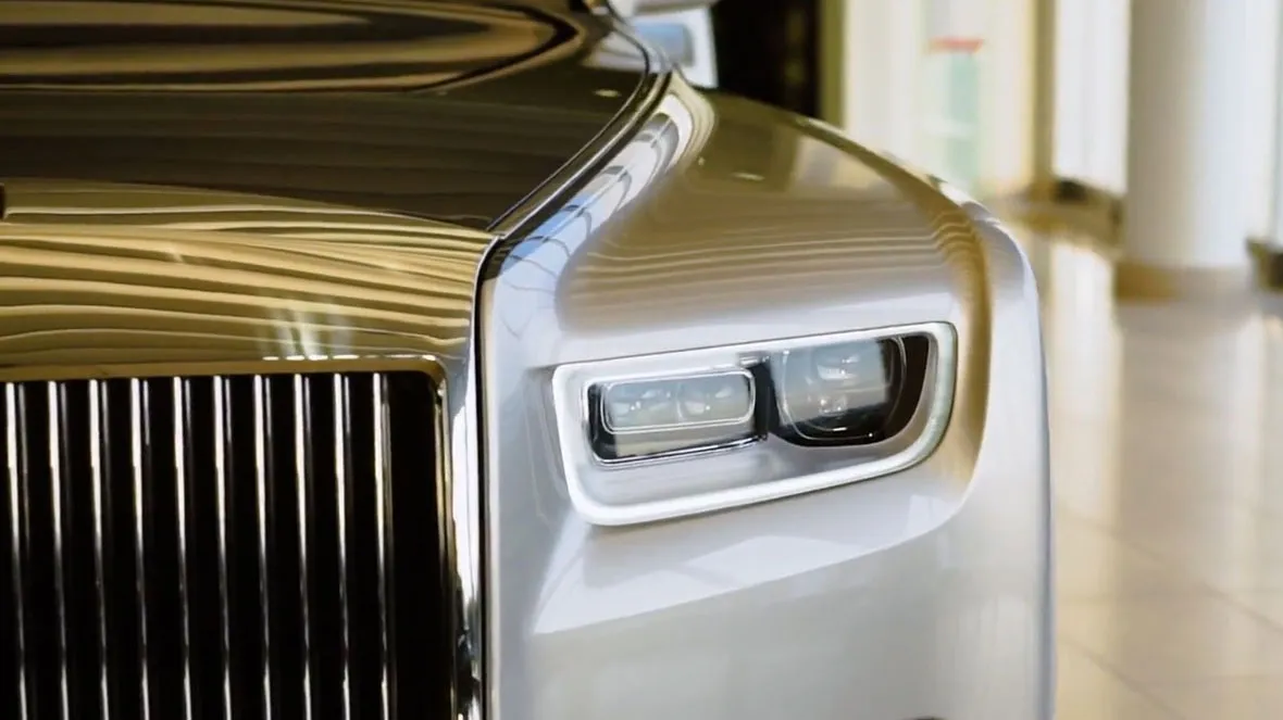 Rolls Royce Phantom Рё Geely ge