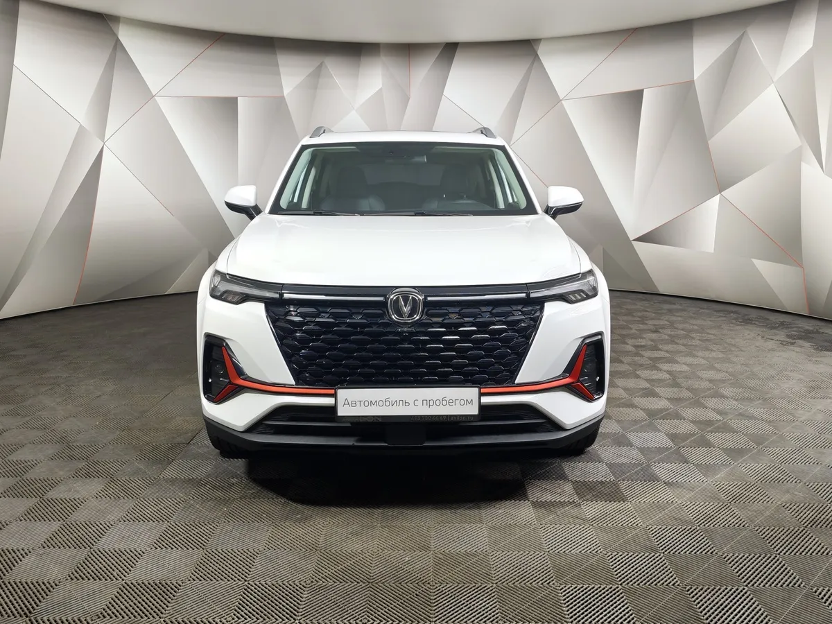 Changan CS35PLUS 1.4T 7DCT (149 л.с.) Tech Белый в АВИЛОН. Слайд №7
