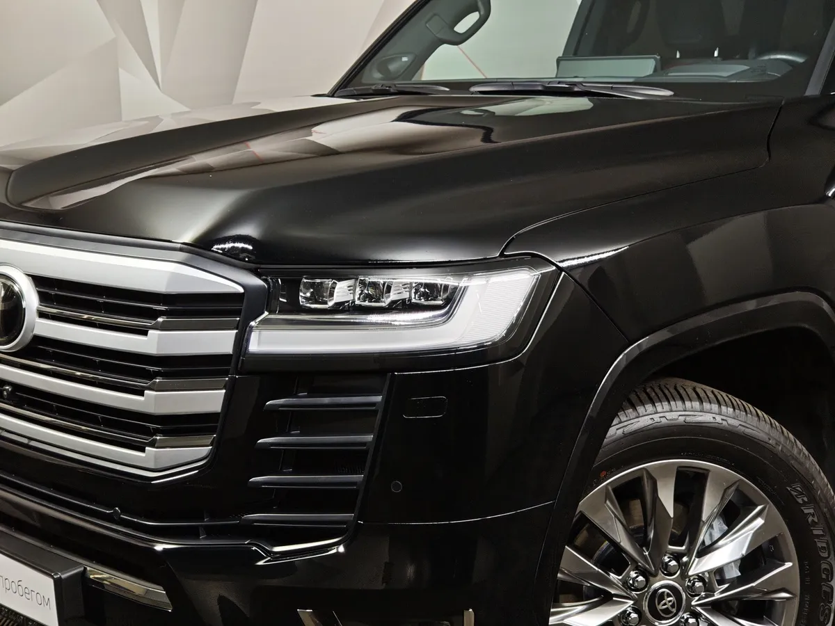 Toyota Land Cruiser 3.4 V6 AT 4WD (299 л.с.) 70th Anniversary Черный в АВИЛОН. Слайд №10