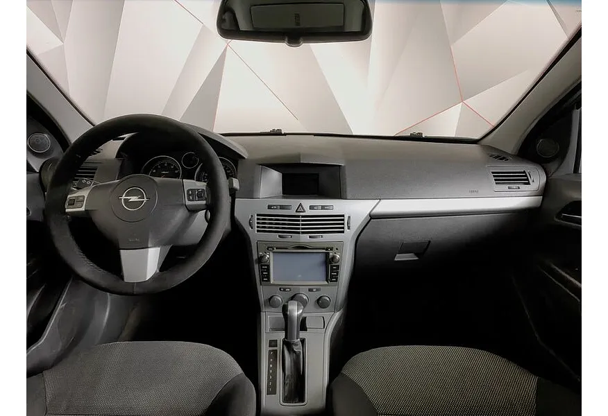 Opel Astra 1.8 AT (140 л.с.) base Белый в АВИЛОН. Слайд №12