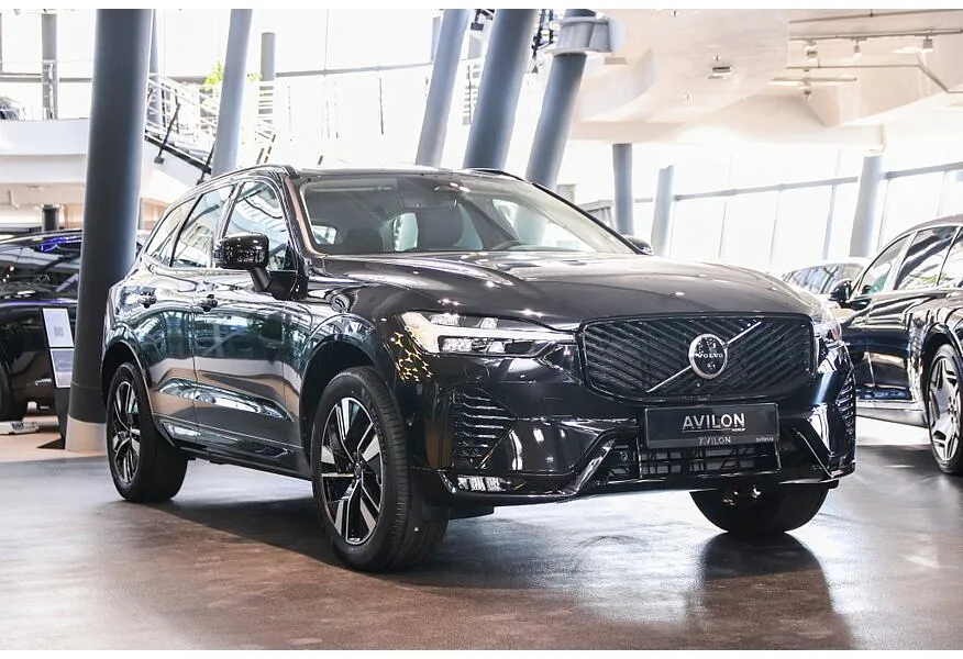 АВИЛОН - Volvo XC60 2.0 B5 8AT AWD (300 л.с.) Plus Черный - slide 0