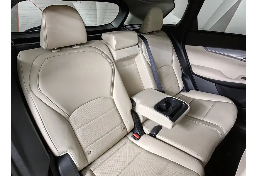 Infiniti QX50 2.0 VC-T CVT AWD (249 л.с.) Essential Черный в АВИЛОН. Слайд №16