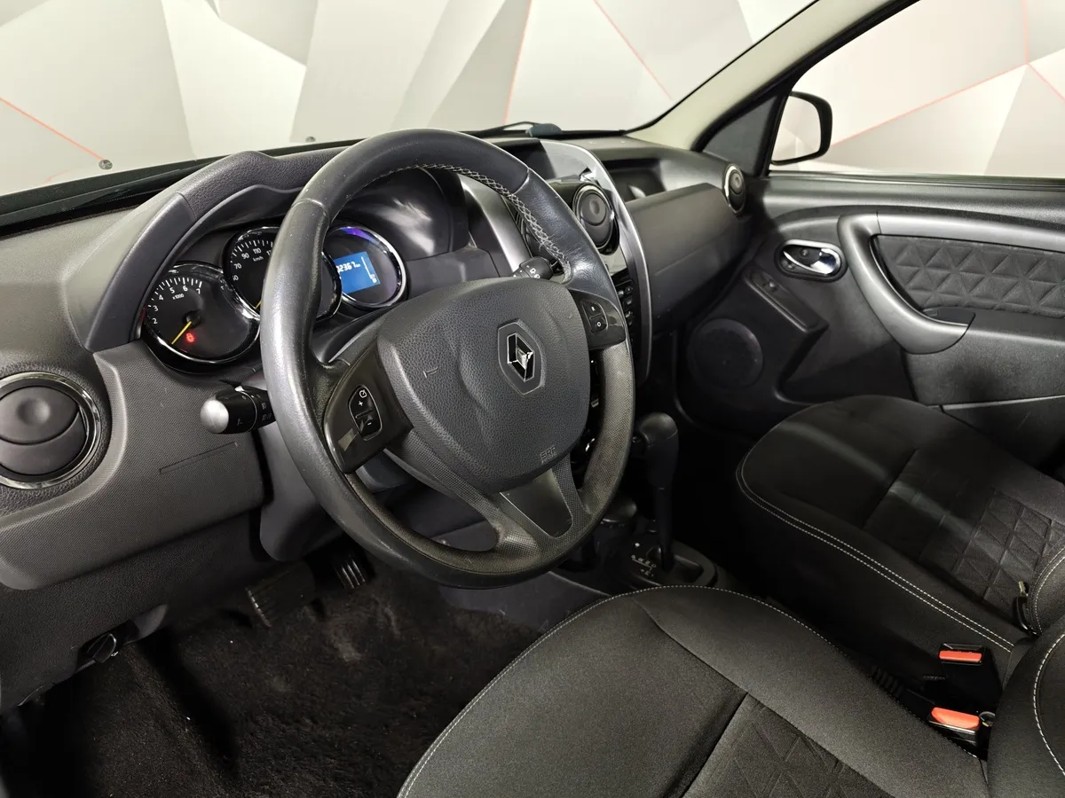 Renault Duster 2.0 AT (135 л.с.) Черный в АВИЛОН. Слайд №19