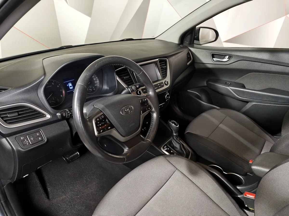 Hyundai Solaris 1.6 AT (123 л.с.) Elegance Серый в АВИЛОН. Слайд №19