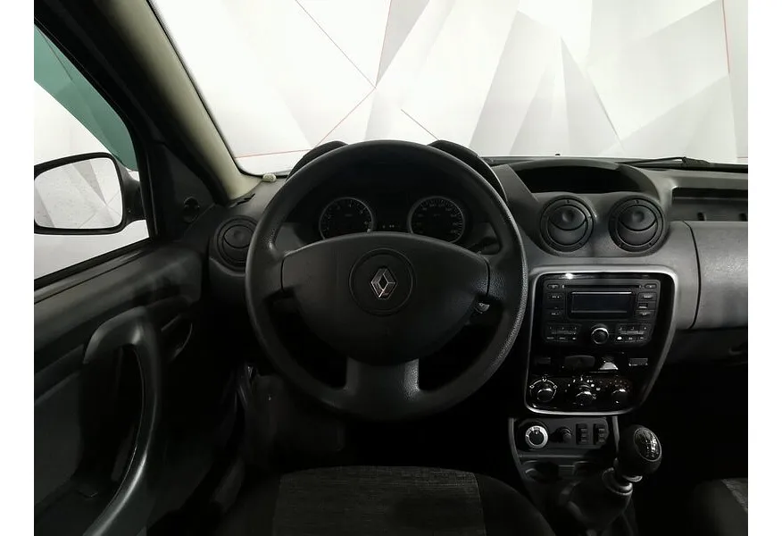 АВИЛОН - Renault Duster 1.6 MT 4x4 (114 л.с.) Белый - slide 9