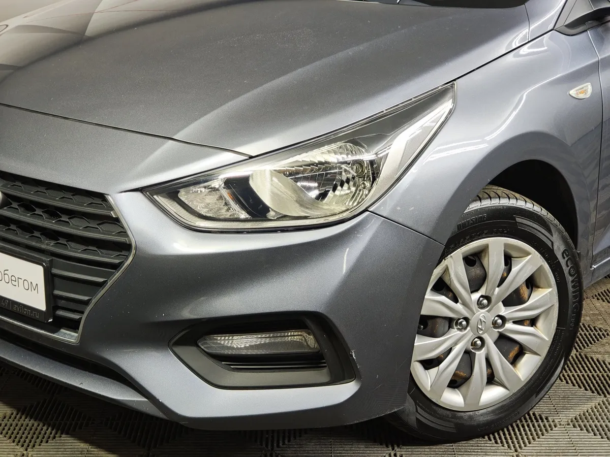 Hyundai Solaris 1.4 AT (100 л.с.) Active Plus Серый в АВИЛОН. Слайд №10